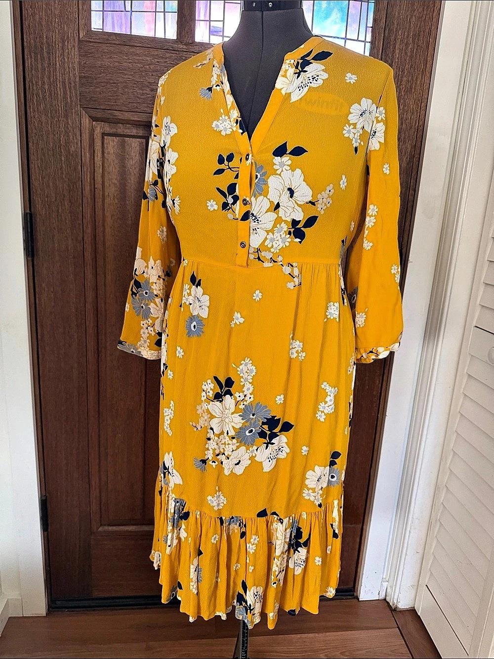 Old Navy Floral Midi Dress in Yellow & Blue Size Medium